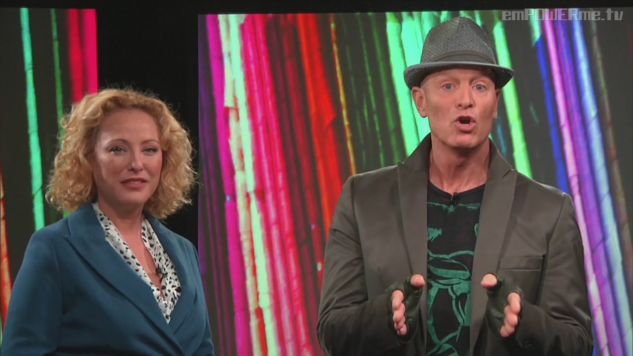 TalkShows2012_RedCarpetLuke-390.jpg
