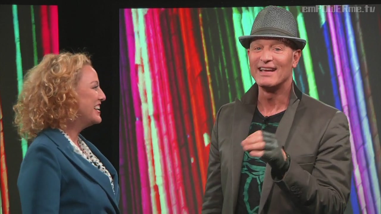 TalkShows2012_RedCarpetLuke-399.jpg